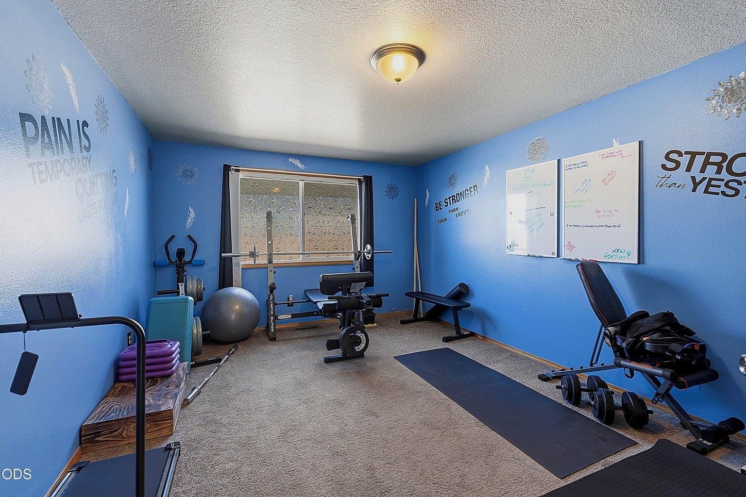 Photo of 316 Center Ridge Drive 17 of 38