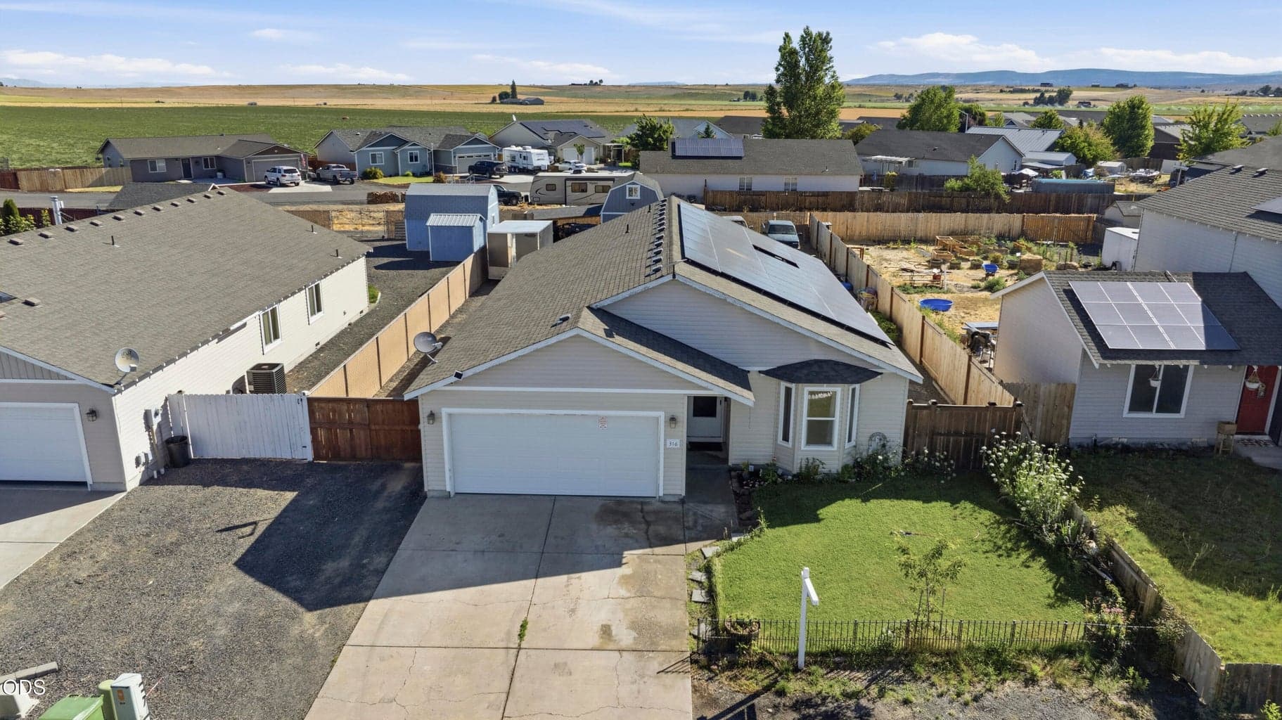 Photo of 316 Center Ridge Drive 32 of 38