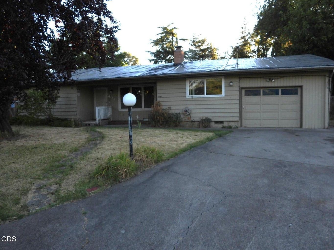 Photo of 130 Sharon Drive 1 of 16