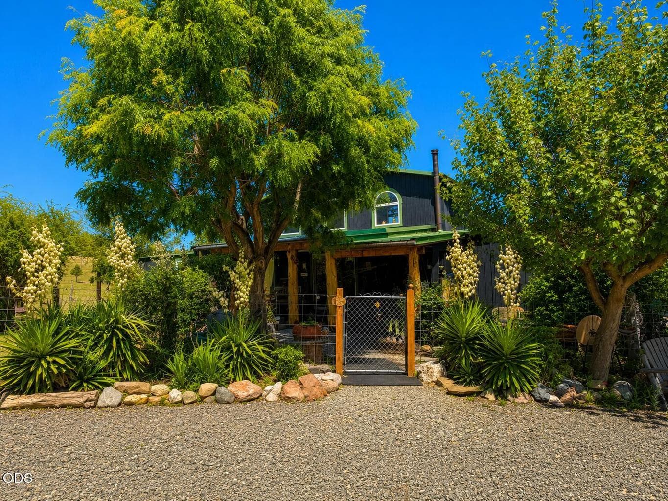 Photo of 27710 Picnic Creek Road 4 of 82