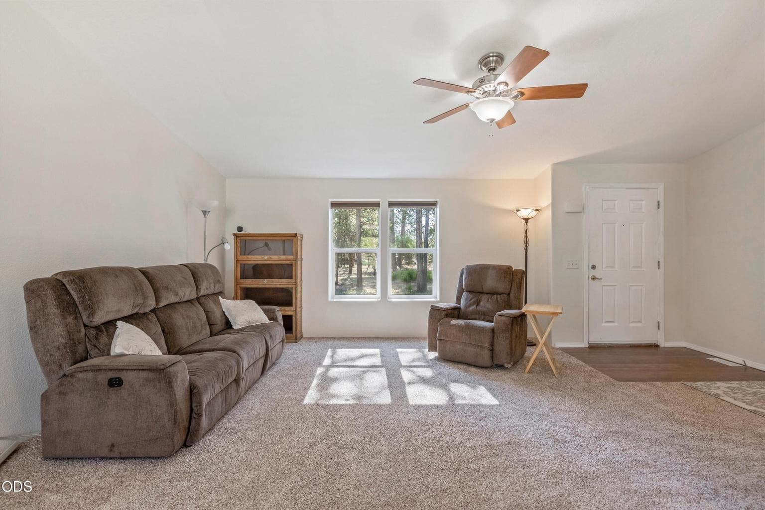Photo of 52555 Railroad Street 5 of 36