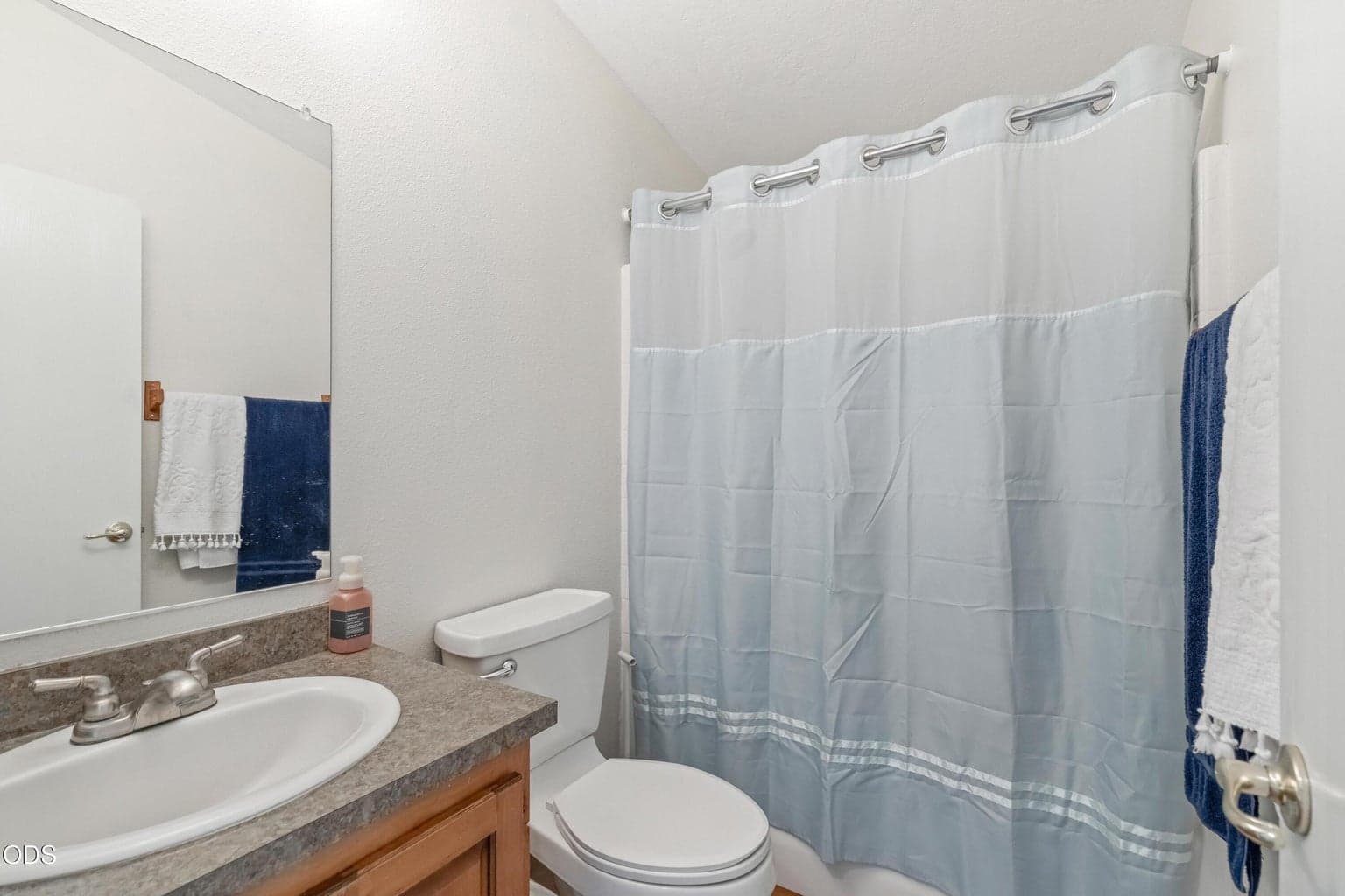 Photo of 52555 Railroad Street 18 of 36
