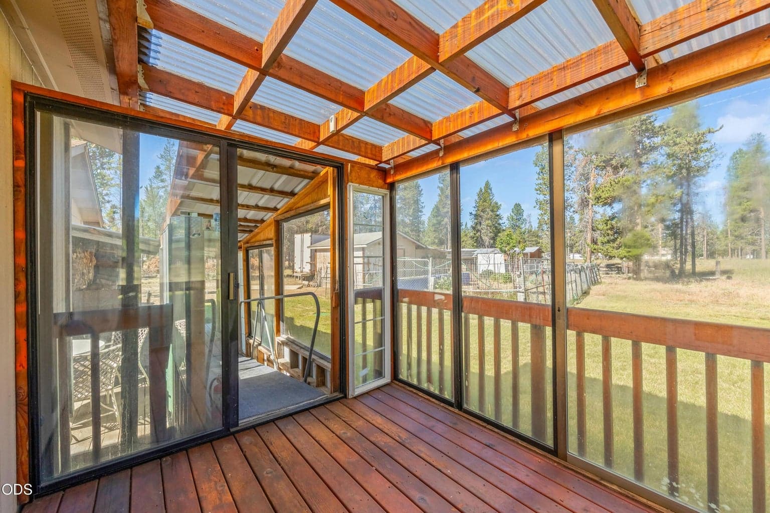 Photo of 52555 Railroad Street 22 of 36