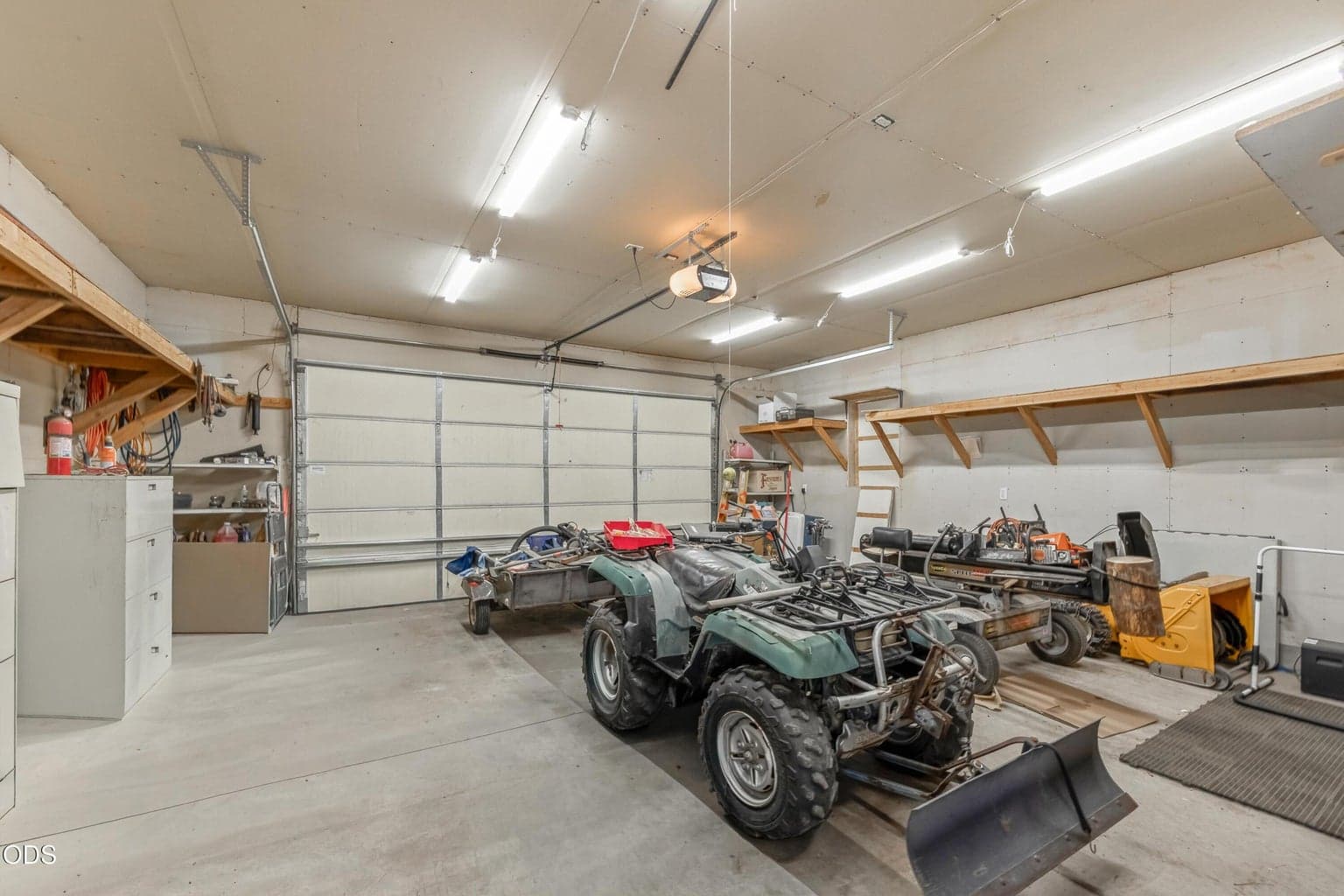 Photo of 52555 Railroad Street 25 of 36