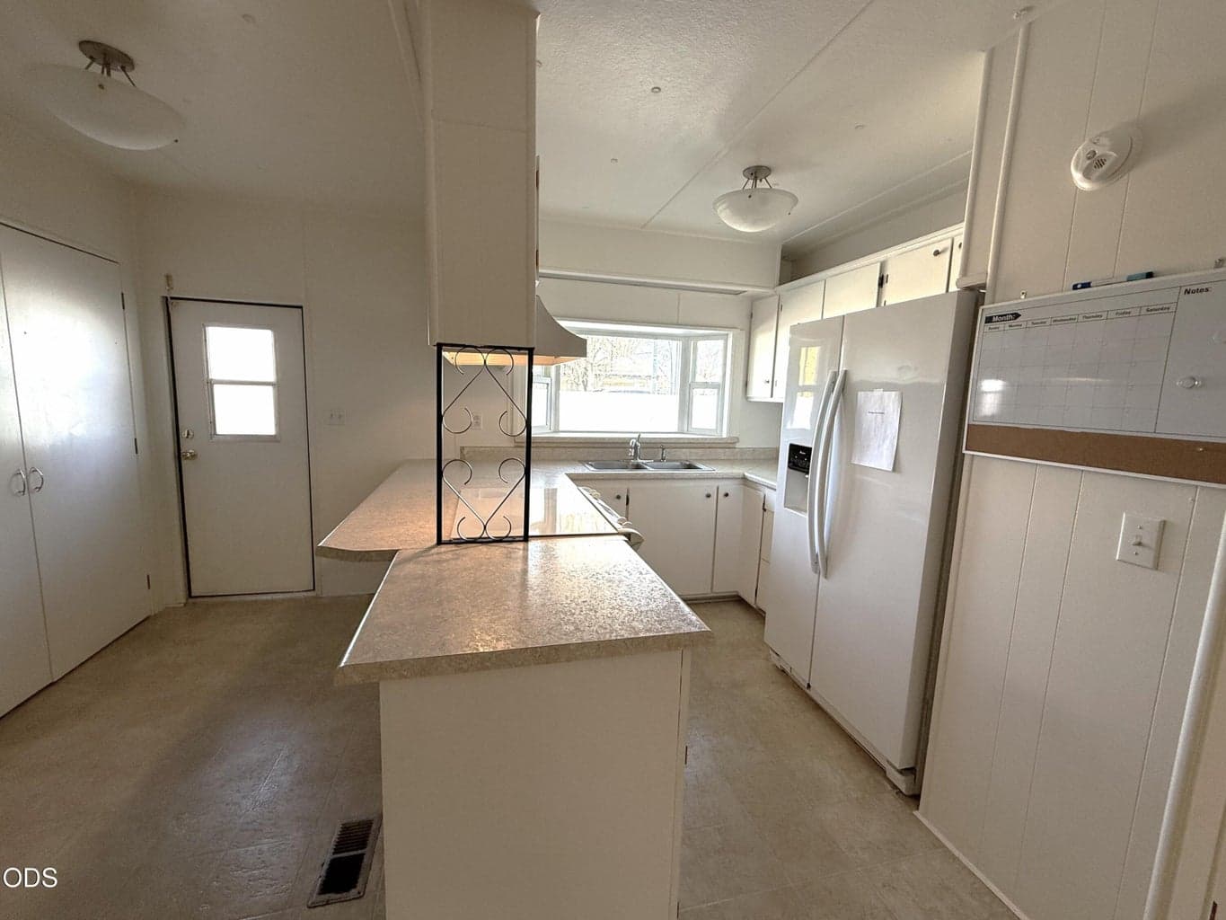 Photo of 2252 Table Rock Road 3 of 12