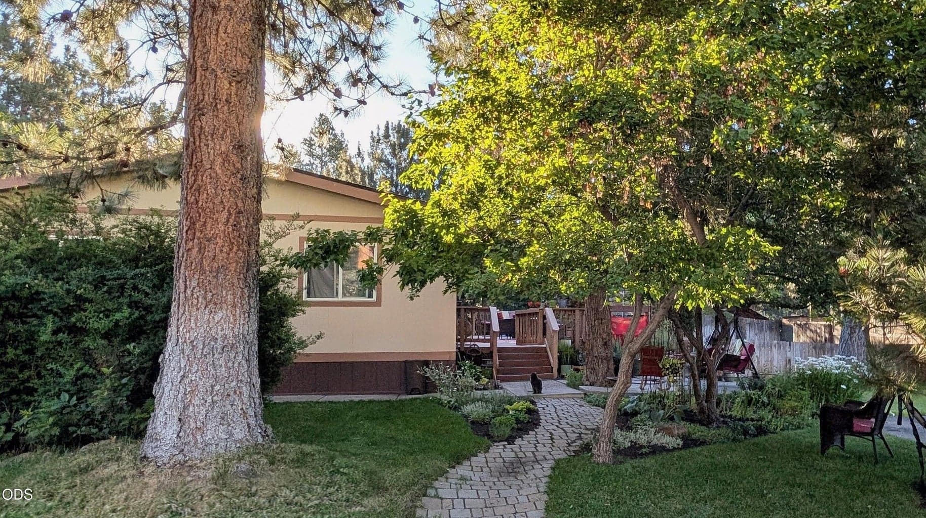 Welcome to 61042 Tuscany Drive in Fox Hills Family Park!