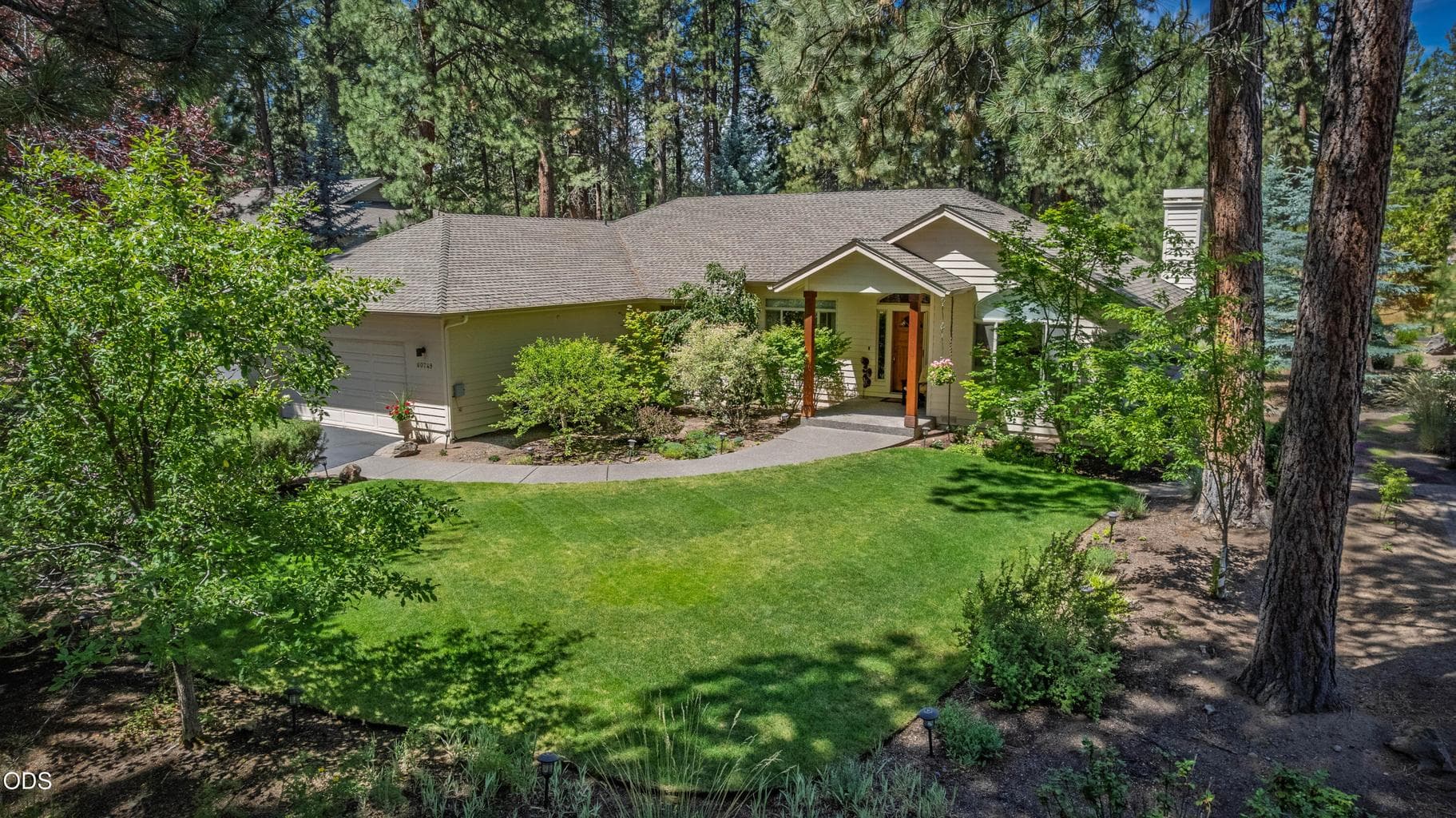 Photo of 60749 Golf Village Loop 3 of 48