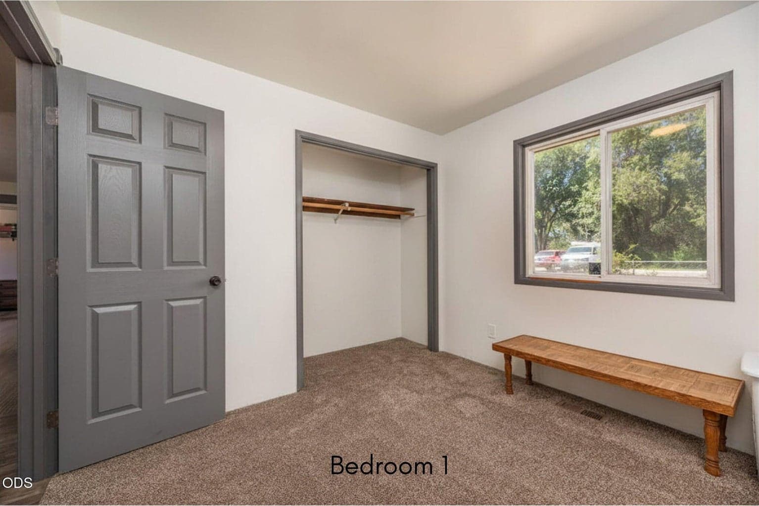 Photo of 1670 SE Mountain View Drive 22 of 61