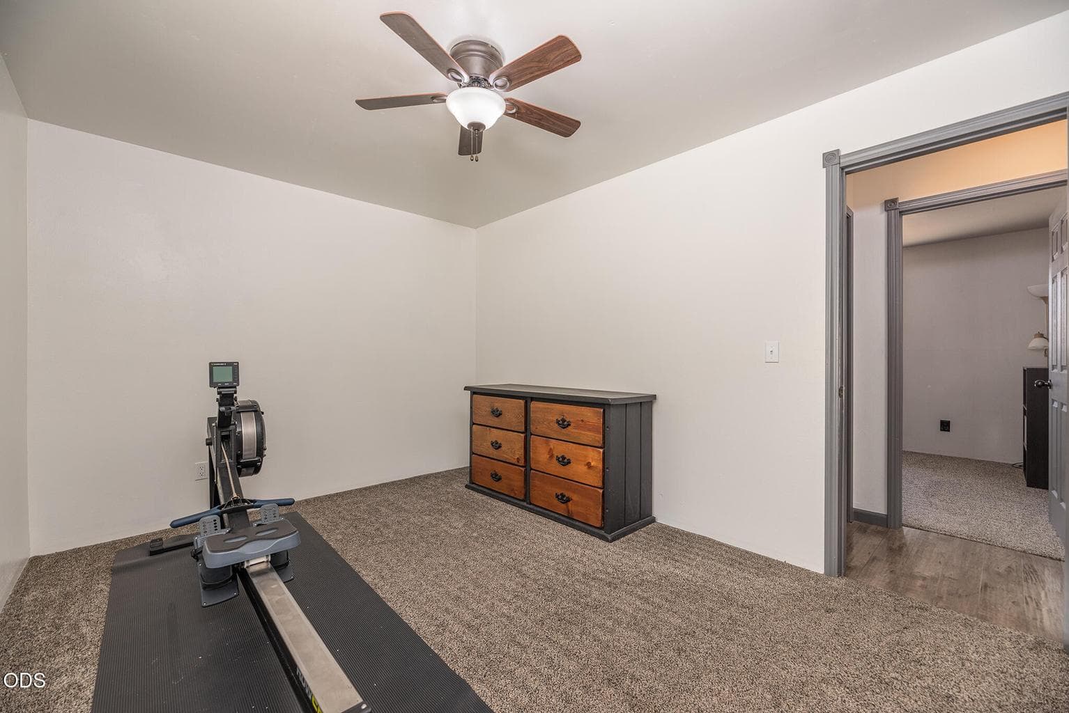 Photo of 1670 SE Mountain View Drive 24 of 61