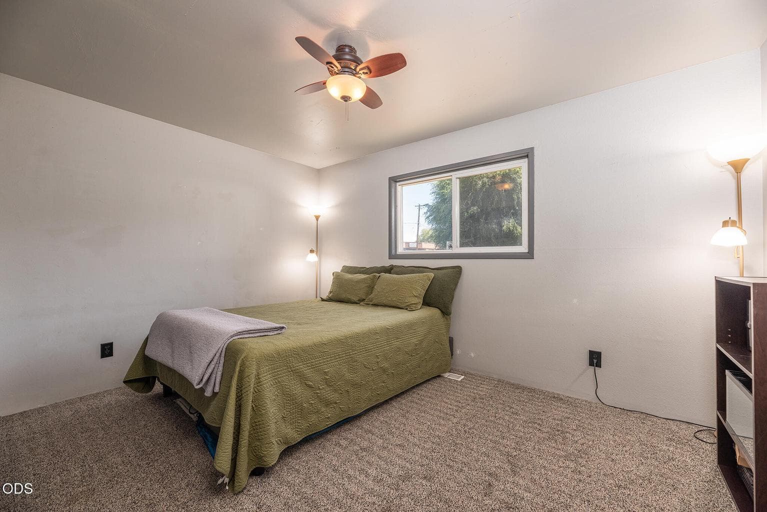 Photo of 1670 SE Mountain View Drive 26 of 61