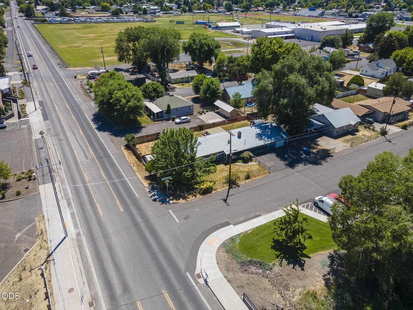 Photo of 1670 SE Mountain View Drive 43 of 61