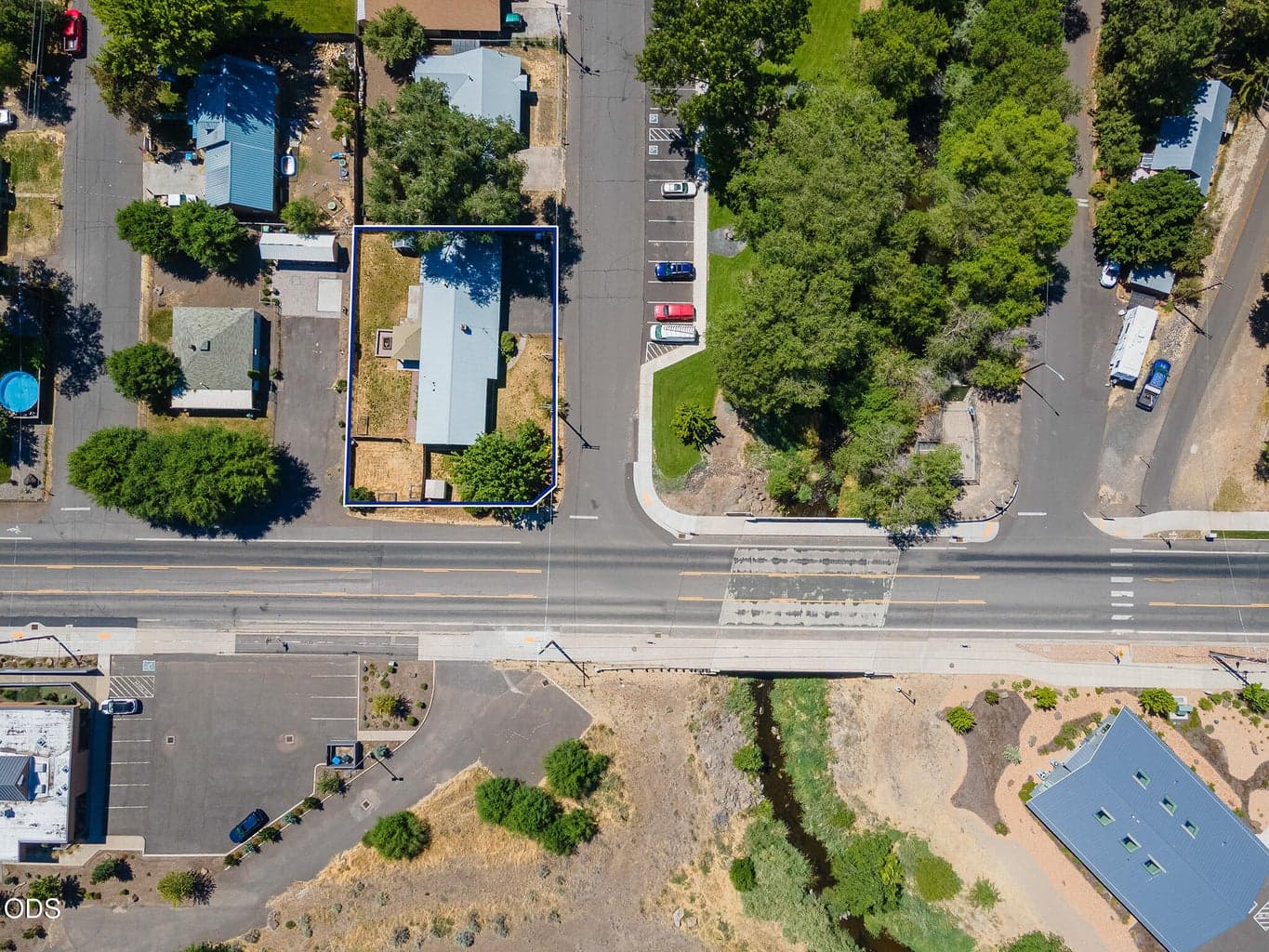 Photo of 1670 SE Mountain View Drive 59 of 61