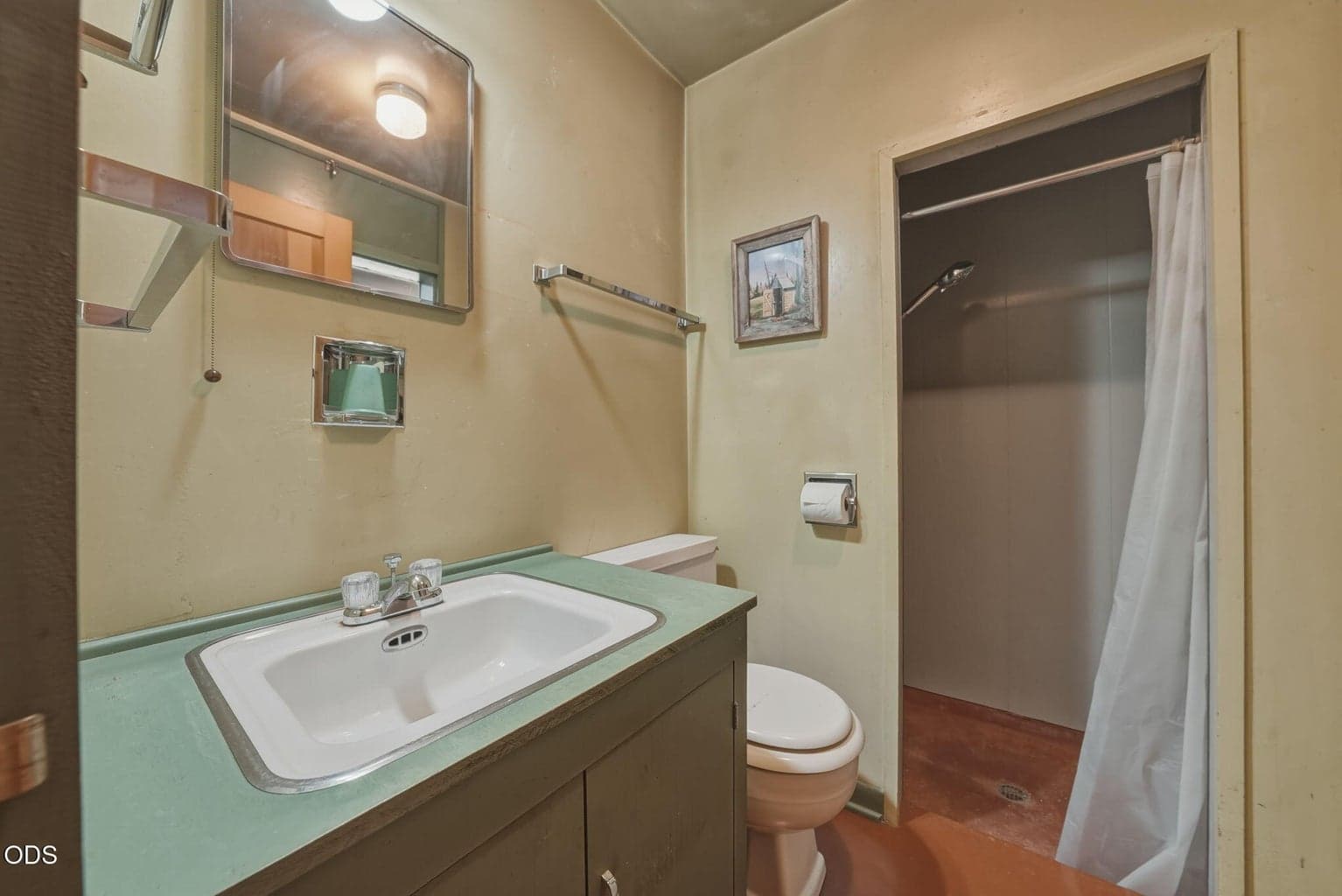 Cabin Bathroom