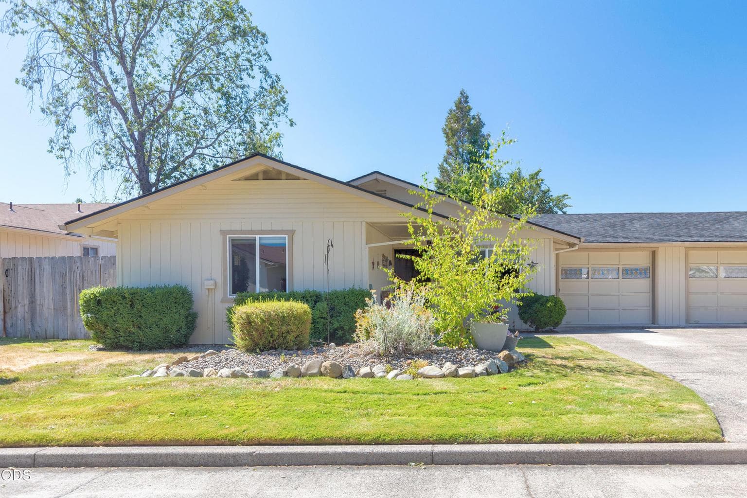 Photo of 640 Sunwood Way 5 of 28