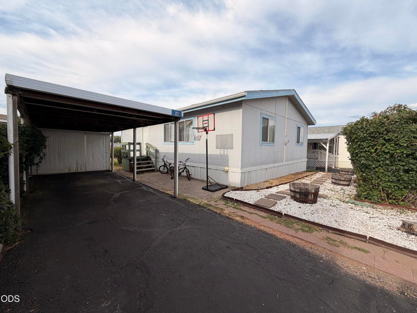 Photo of 2241 Greensprings Drive 1 of 27