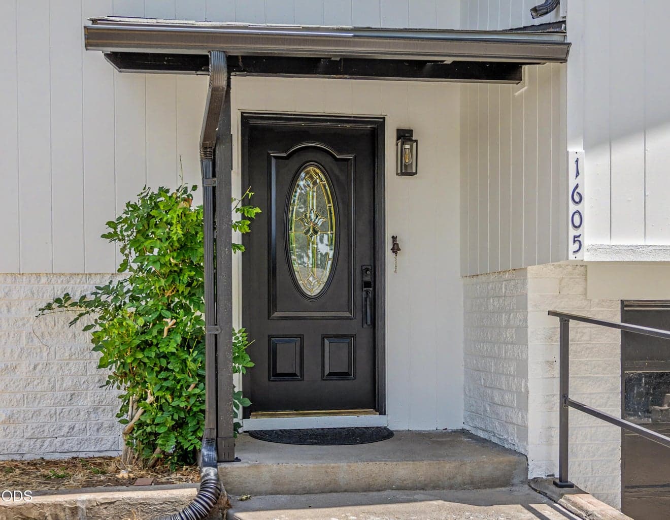 Photo of 1605 Tamera Drive 5 of 37