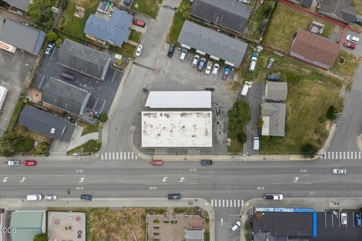 Photo of 529 Railroad Street 4 of 67