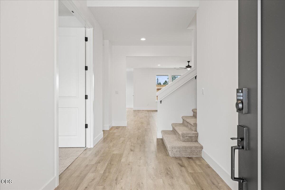 Photo of 114 Butte Springs Trail 3 of 31