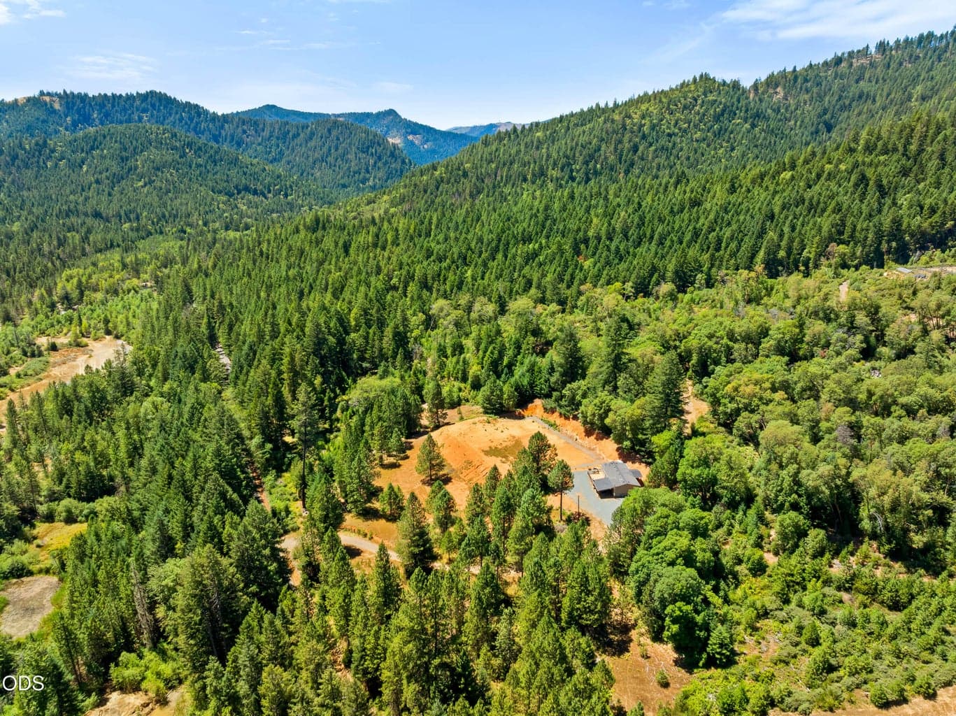 Photo of 2810 Coyote Creek Road 1 of 39
