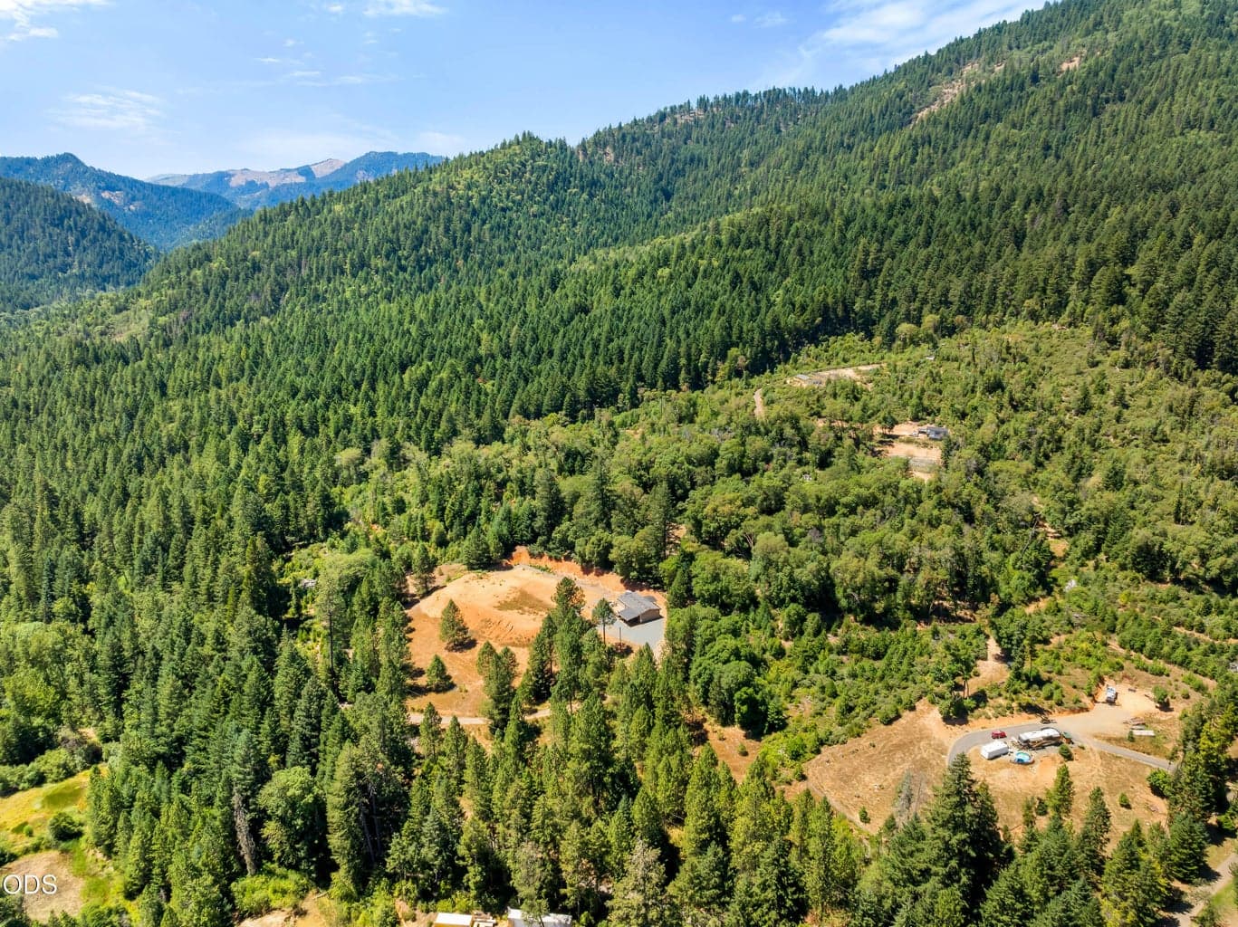 Photo of 2810 Coyote Creek Road 5 of 39