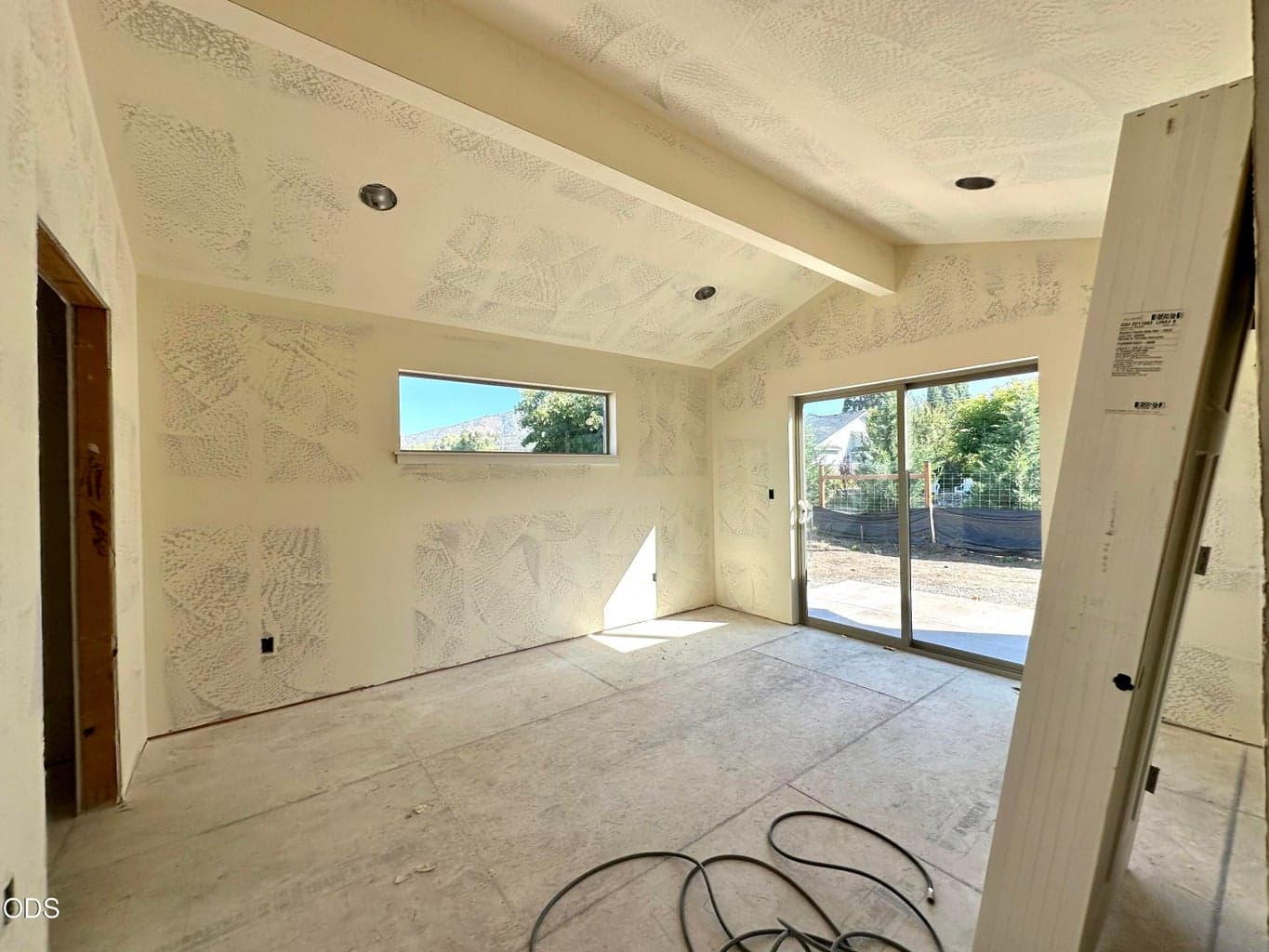 Photo of 312 Lithia Avenue 3 of 33