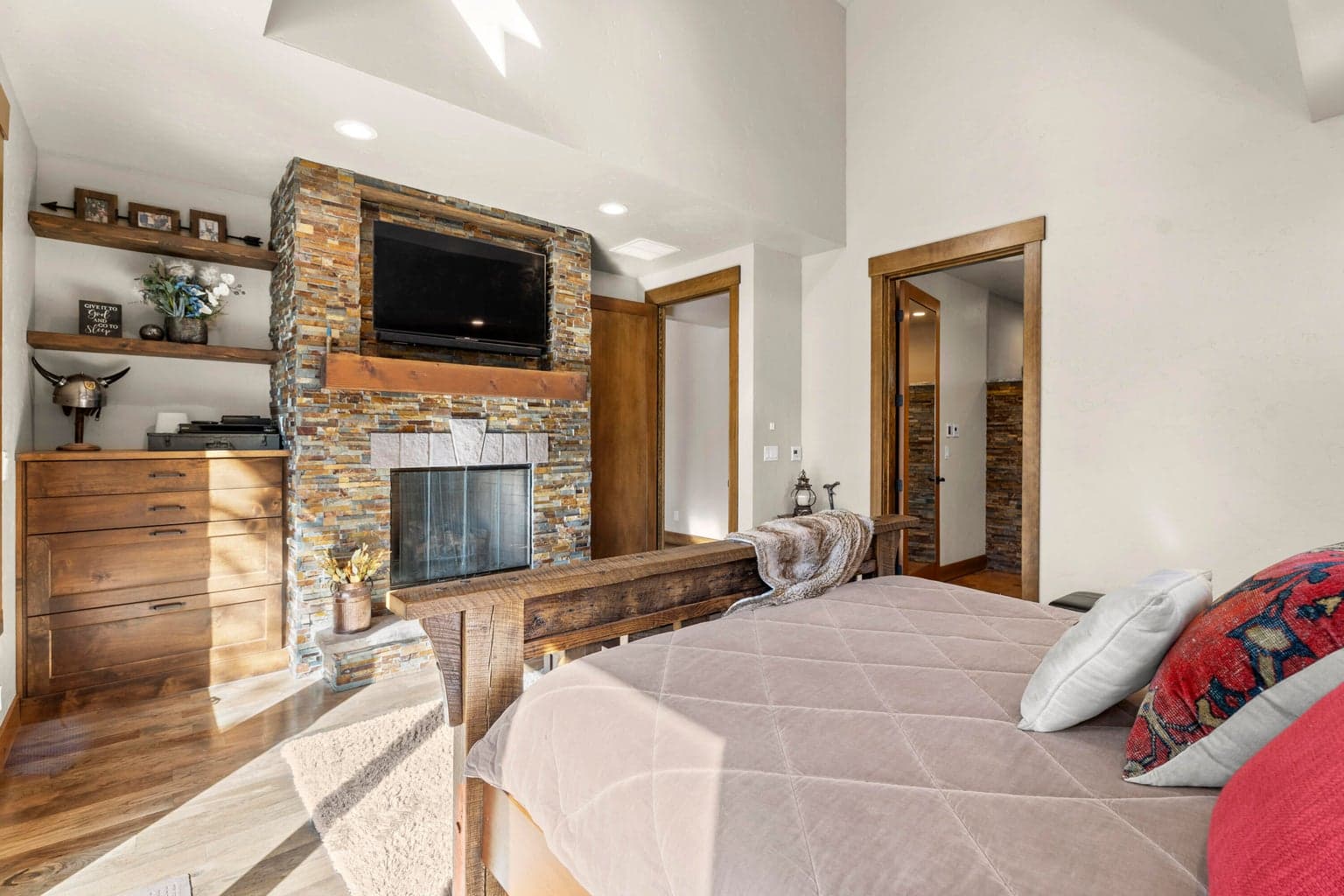 Photo of 56604 Sunstone Loop 32 of 82