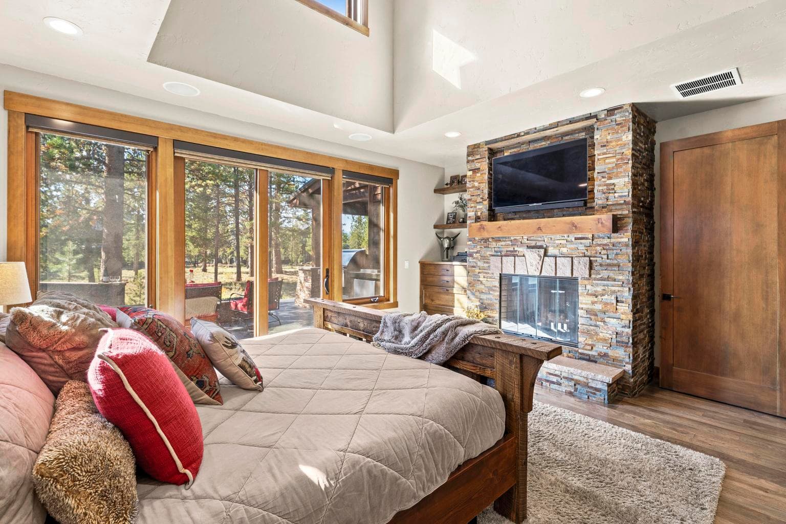 Photo of 56604 Sunstone Loop 33 of 82