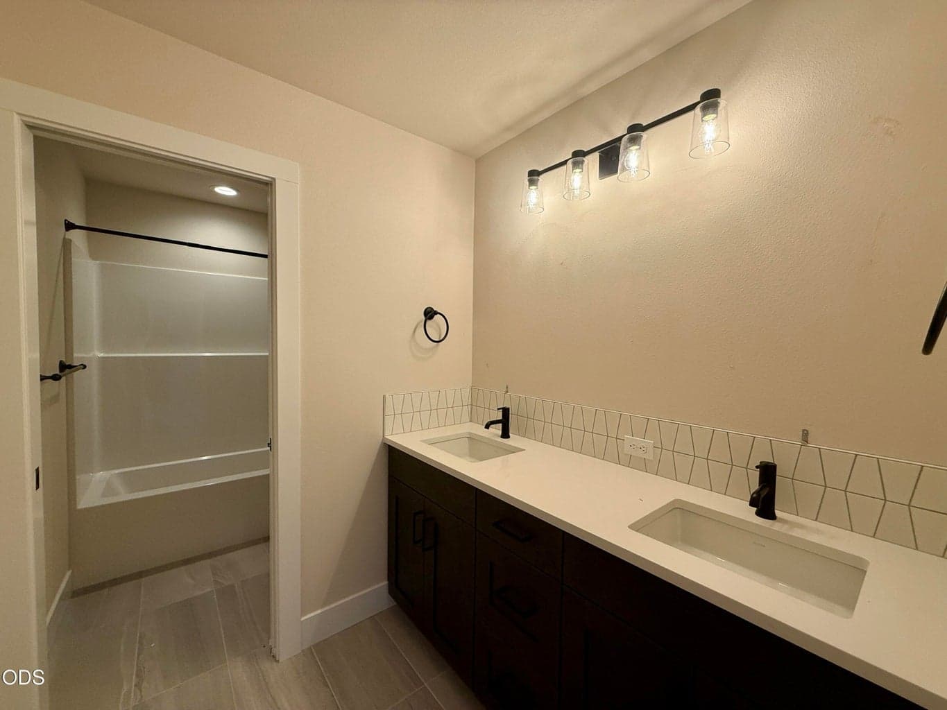 Photo of 21421 Krakatoa Court 22 of 42