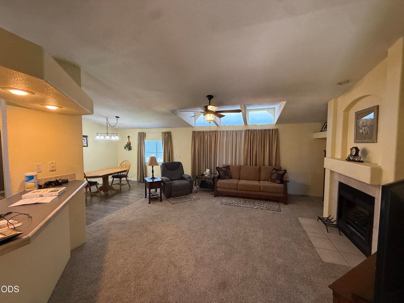 Photo of 345 SW C Street 9 of 31