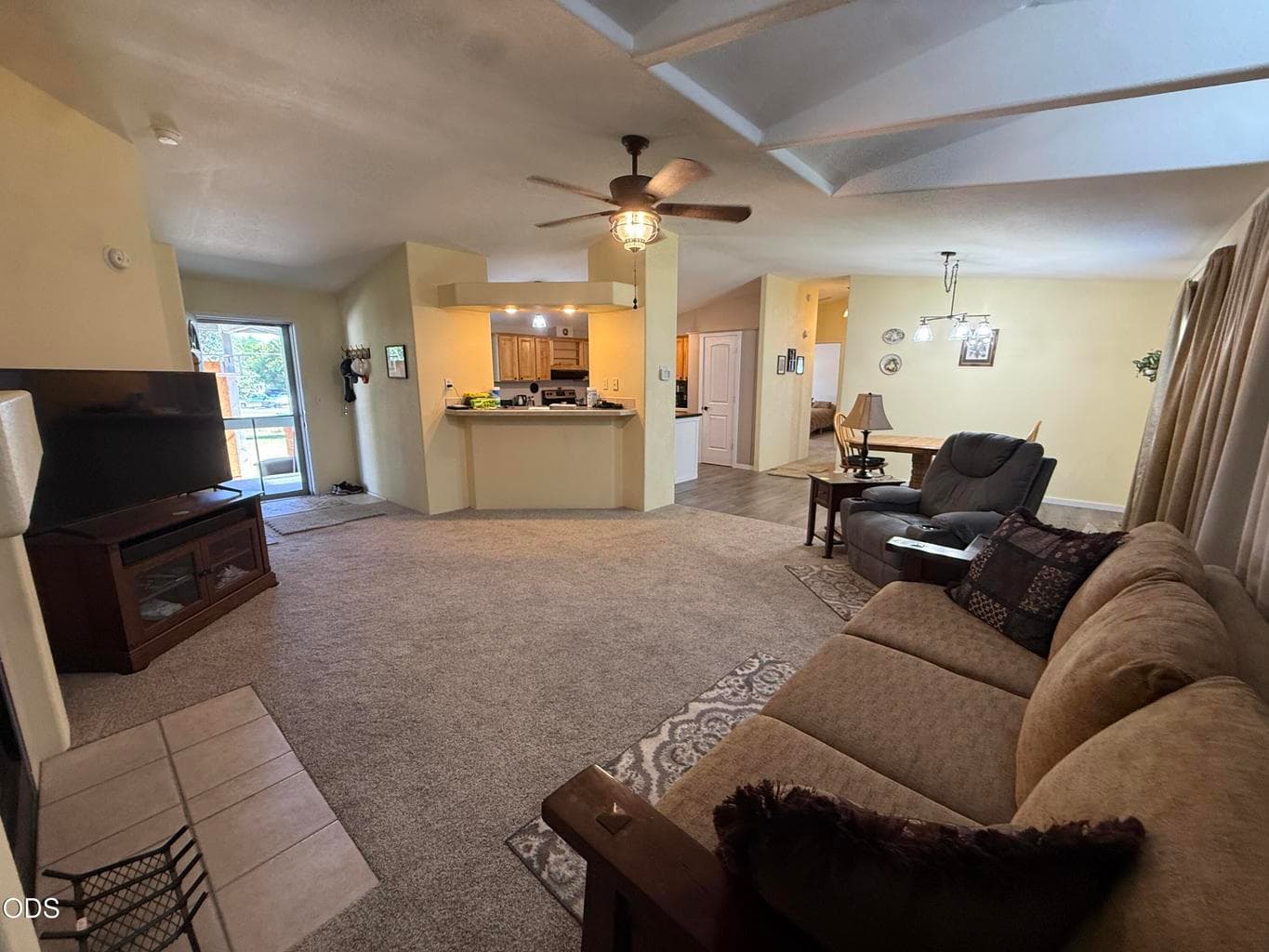Photo of 345 SW C Street 10 of 31