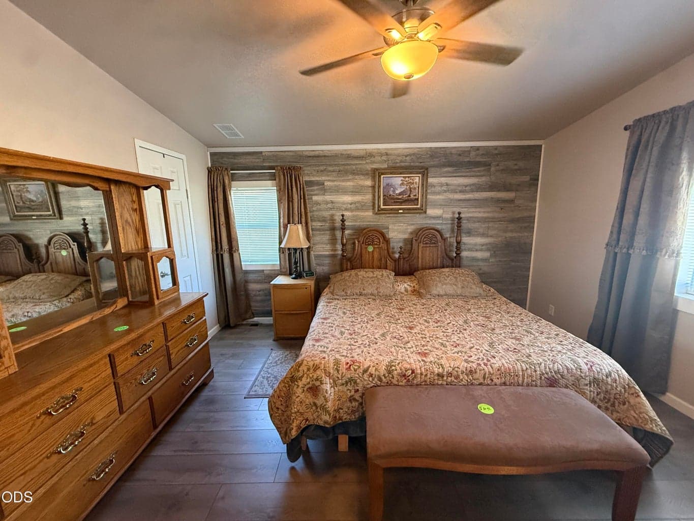 Photo of 345 SW C Street 14 of 31