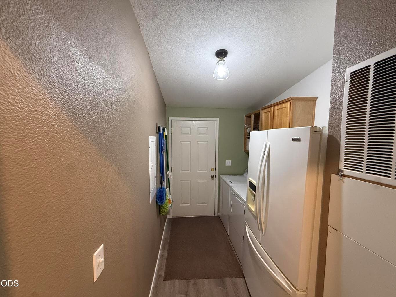 Photo of 345 SW C Street 21 of 31