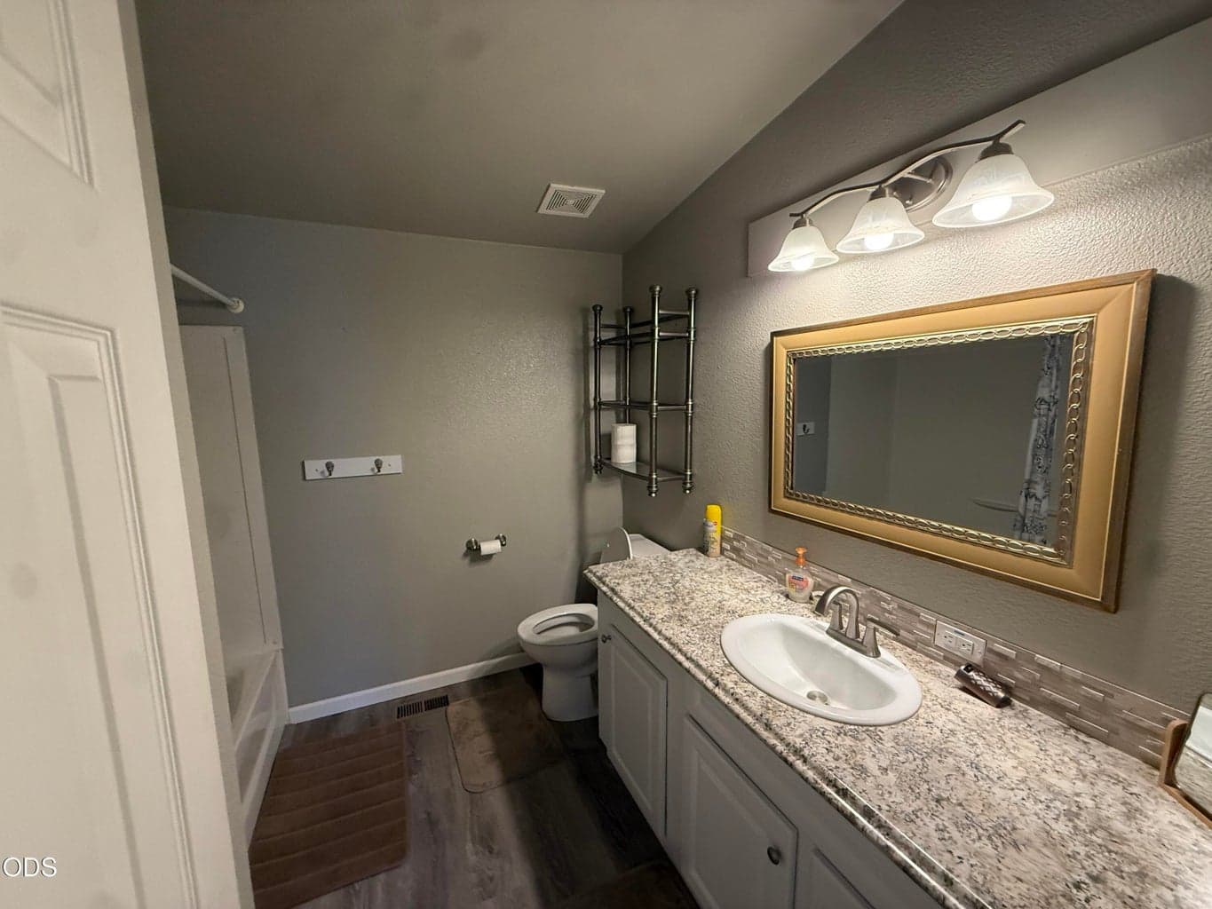 Photo of 345 SW C Street 19 of 31