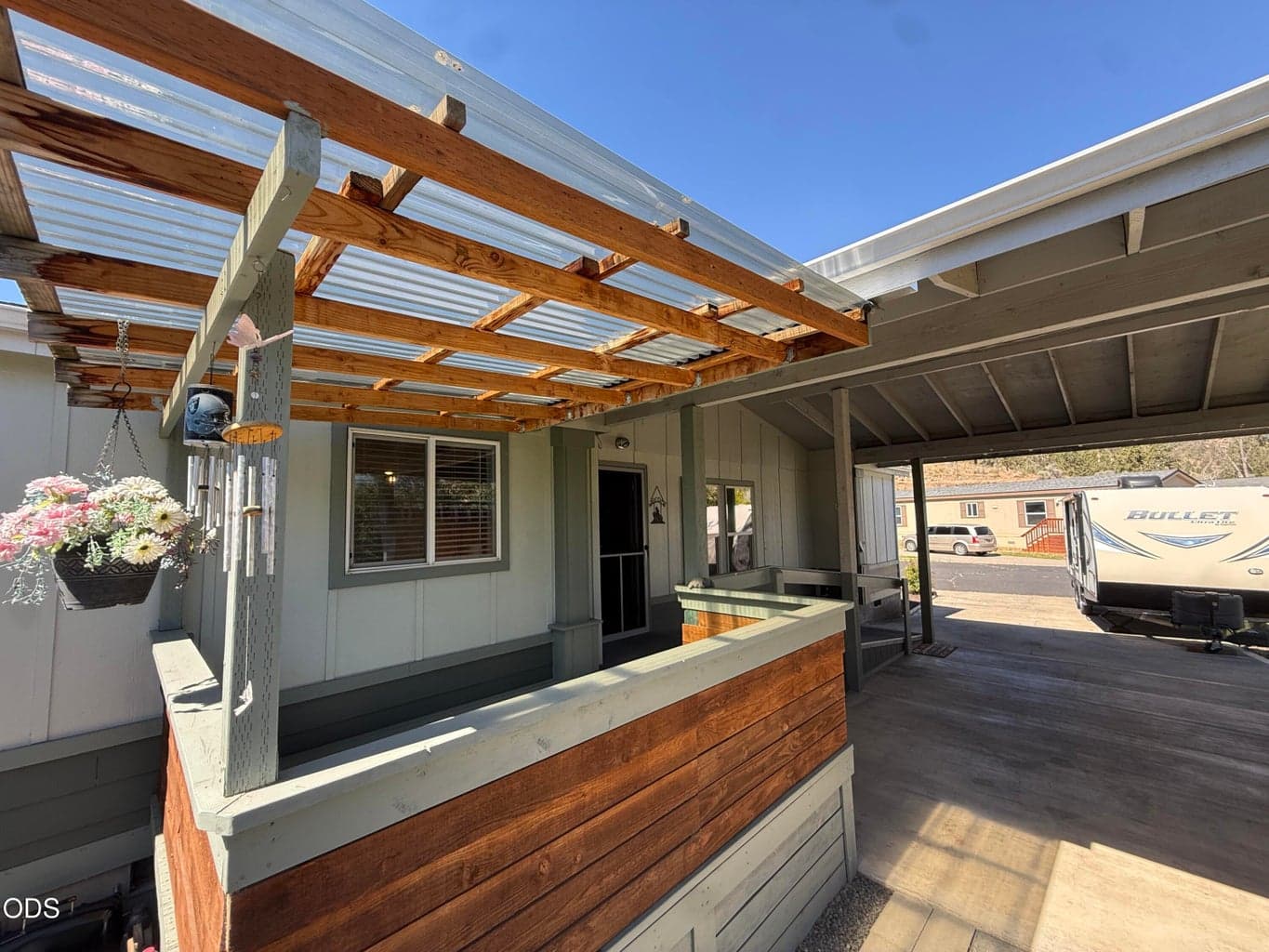 Photo of 345 C Street 4 of 31