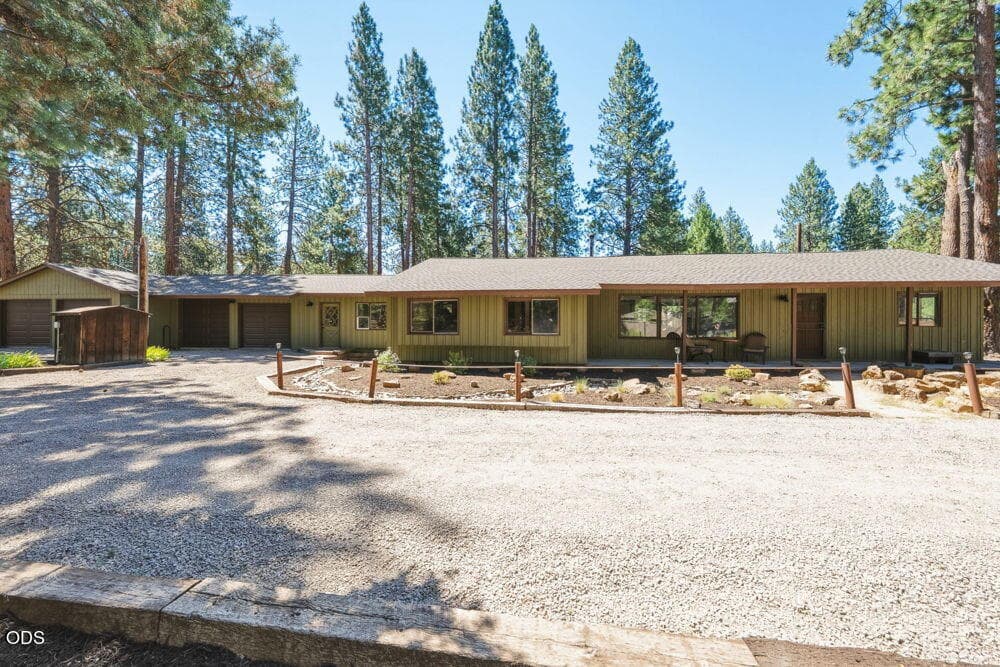 Photo of 60282 Cree Circle 1 of 97