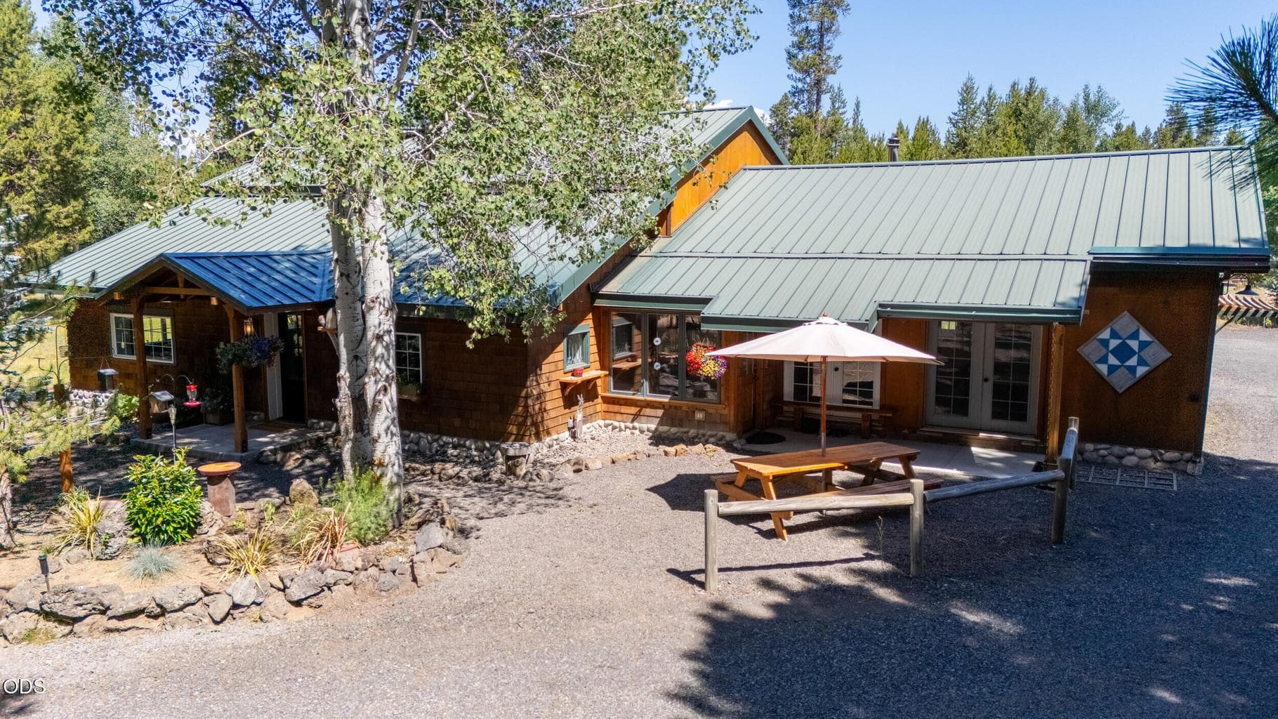 Photo of 54440 Huntington Road 3 of 38