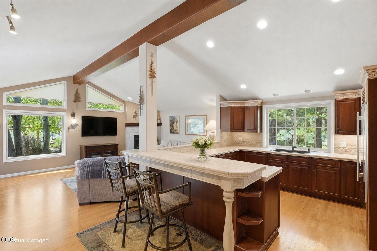 Photo of 20407 Pine Vista Drive 11 of 68