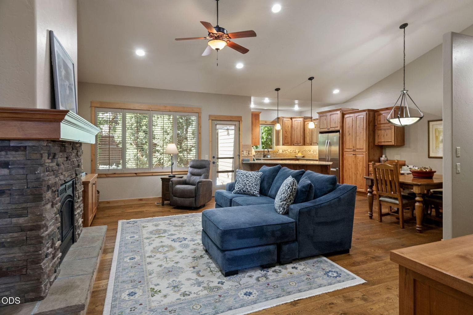 Photo of 20661 Boulderfield Avenue 8 of 33