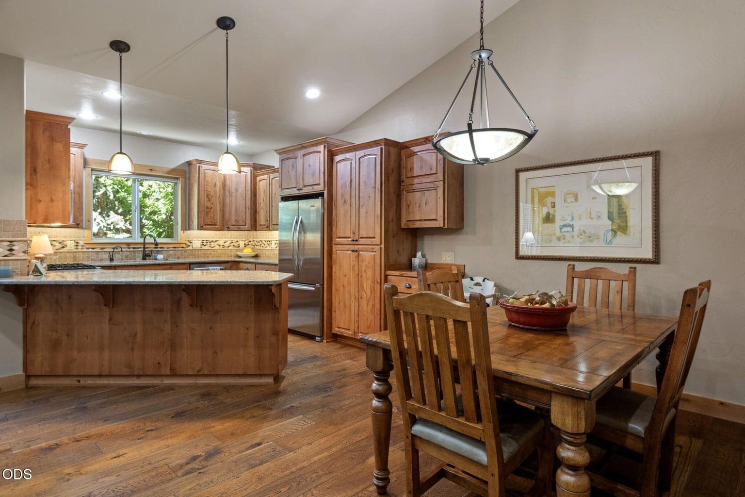Photo of 20661 Boulderfield Avenue 11 of 33