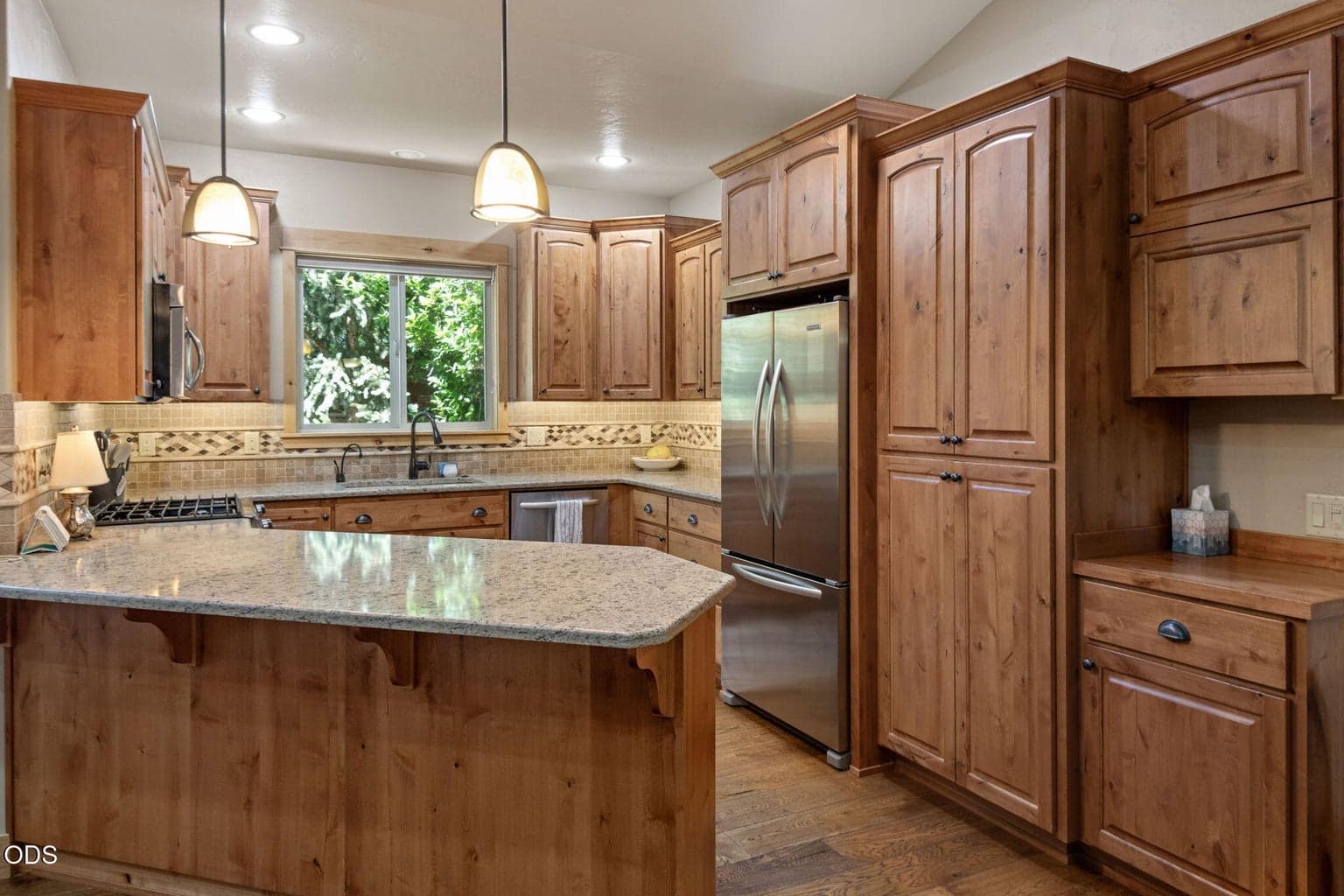 Photo of 20661 Boulderfield Avenue 13 of 33