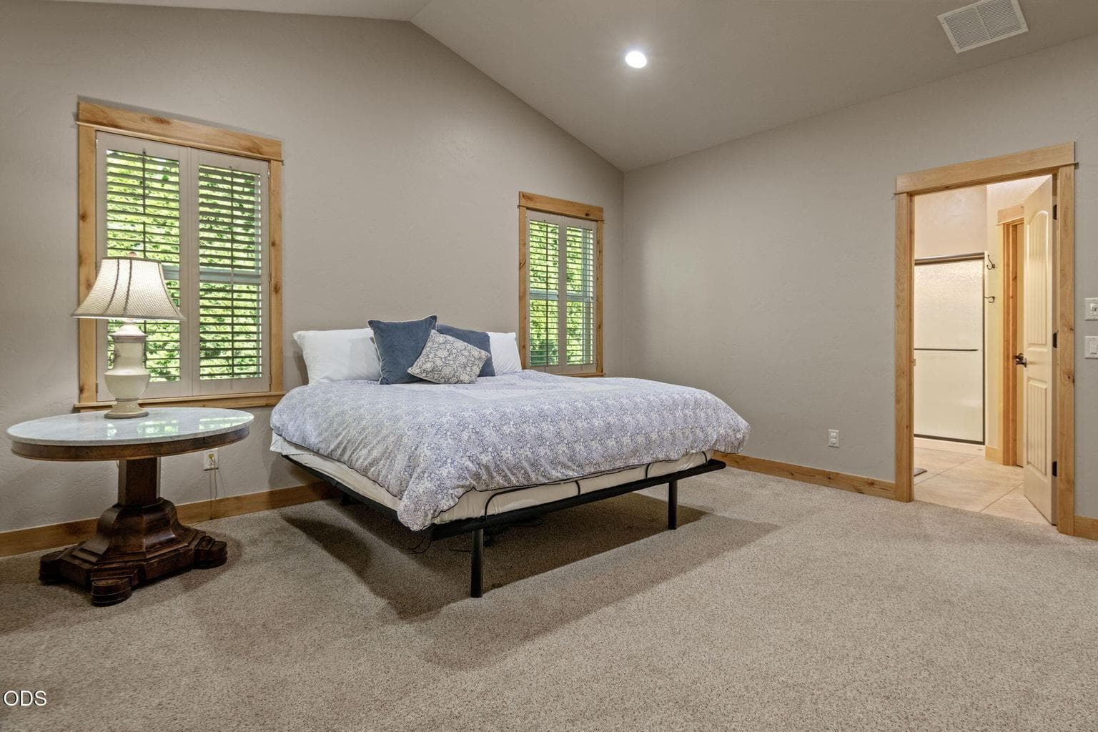 Photo of 20661 Boulderfield Avenue 16 of 33