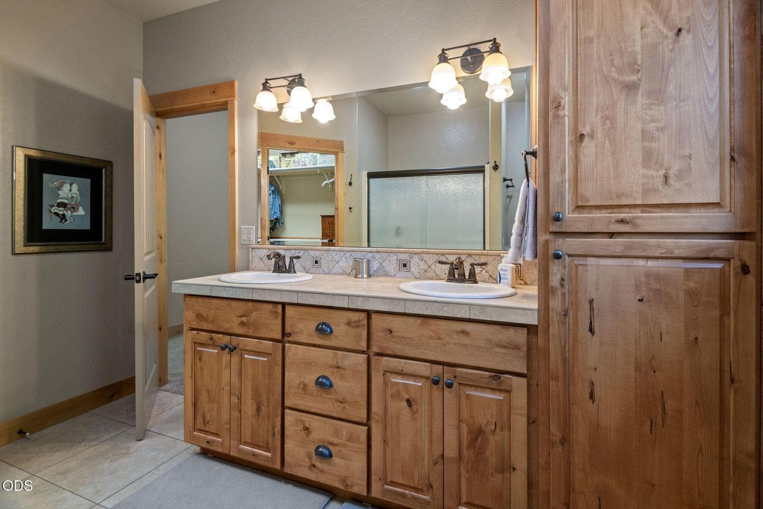 Photo of 20661 Boulderfield Avenue 18 of 33