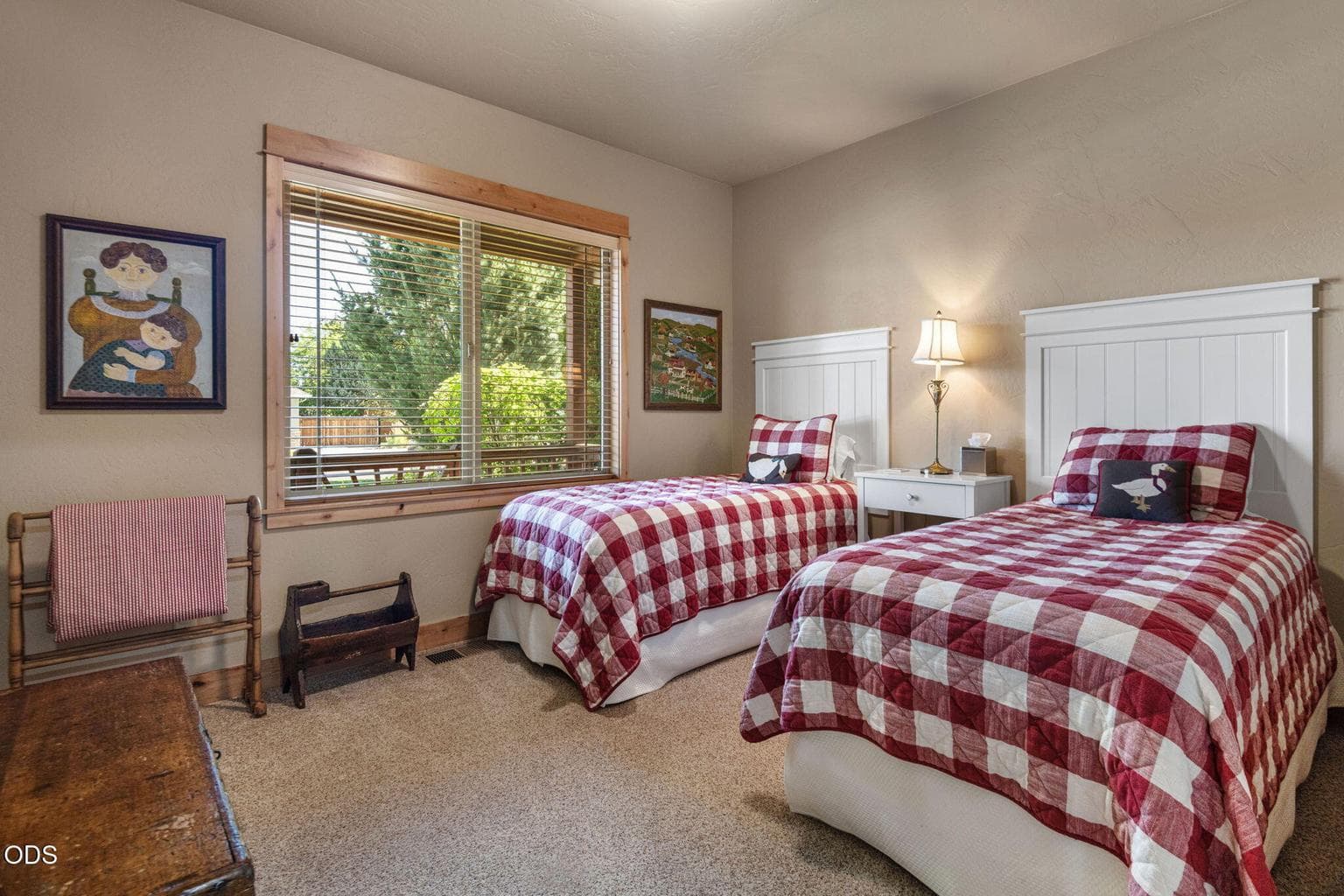 Photo of 20661 Boulderfield Avenue 22 of 33