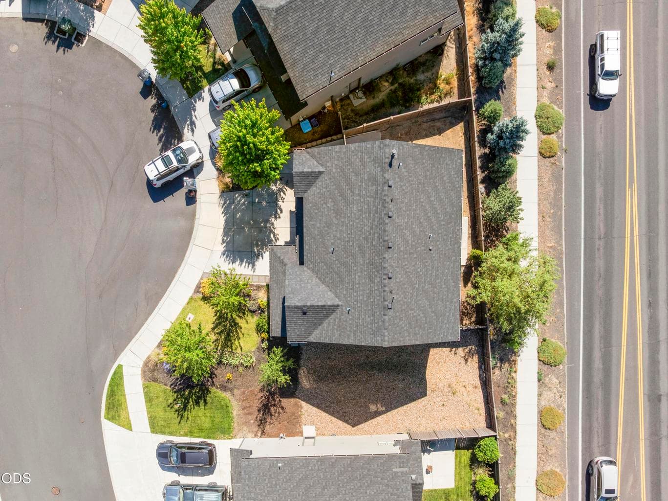 Photo of 1825 NE Kristi 35 of 44