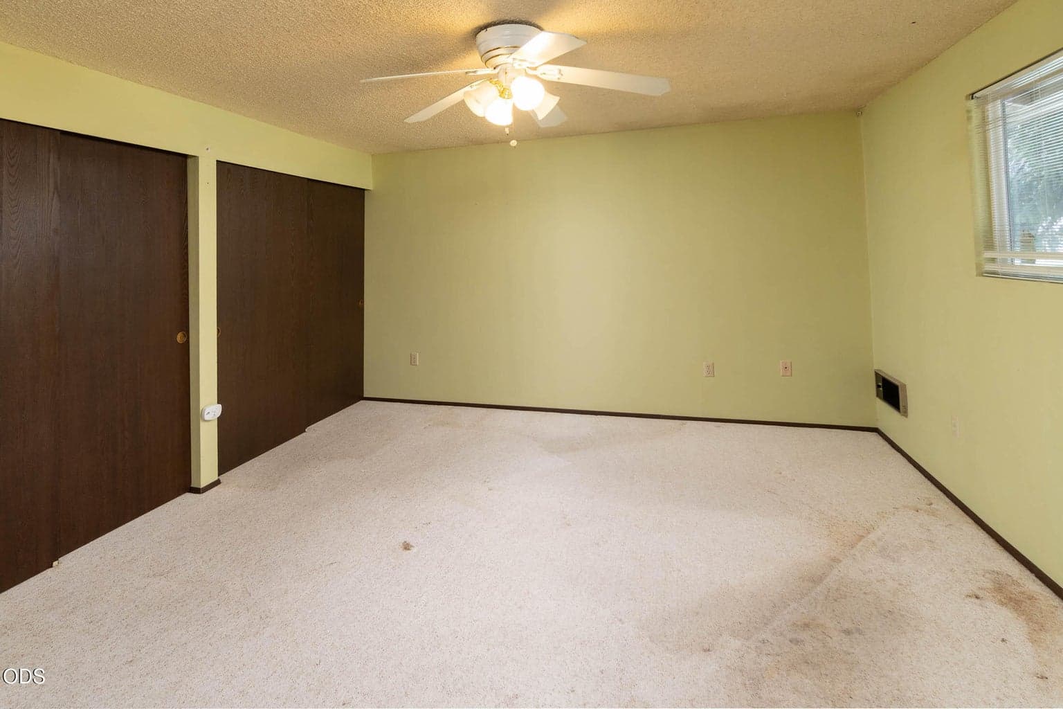 Photo of 61485 Maid Marian Court 16 of 30