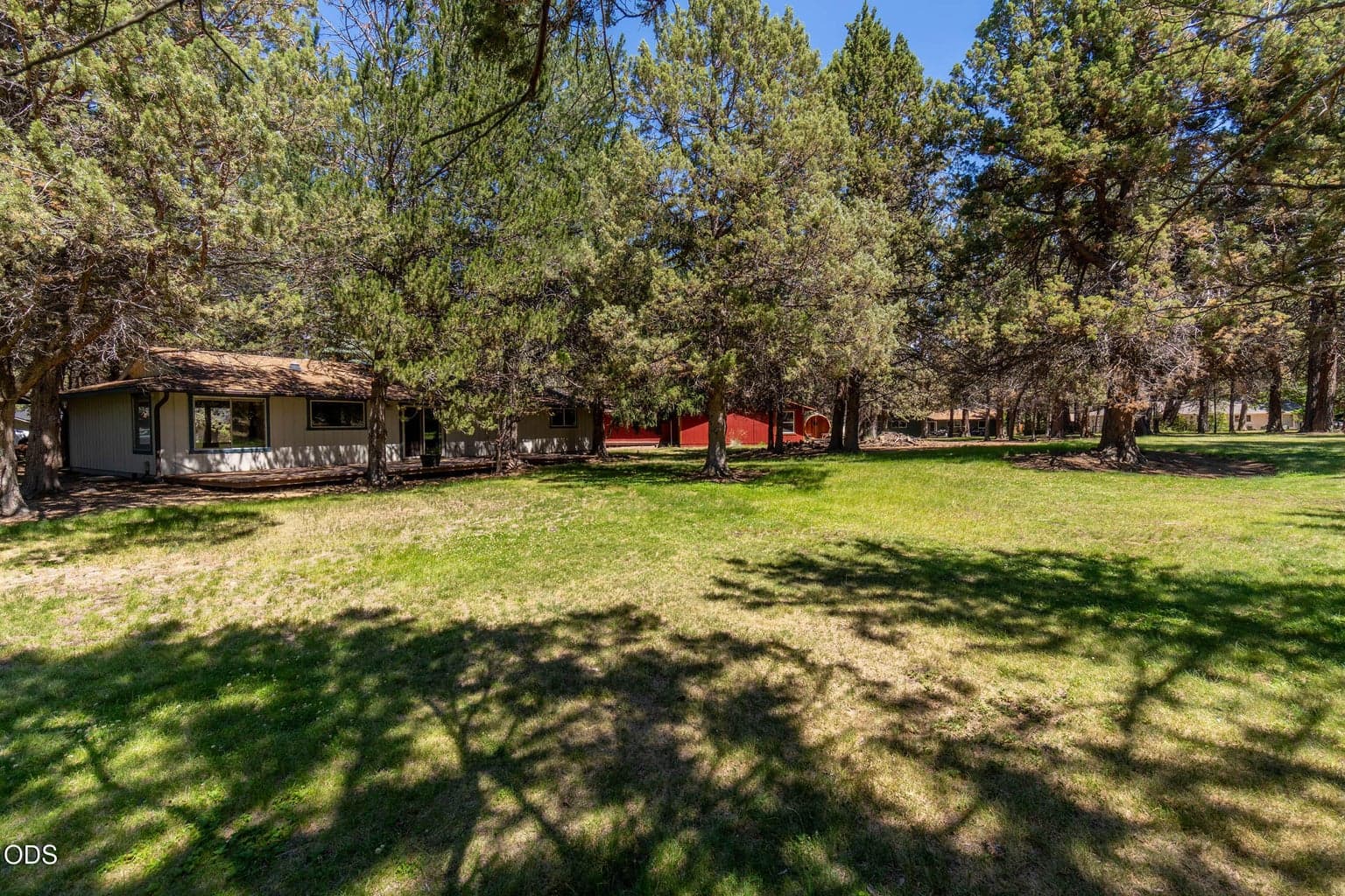 Photo of 61485 Maid Marian Court 26 of 30