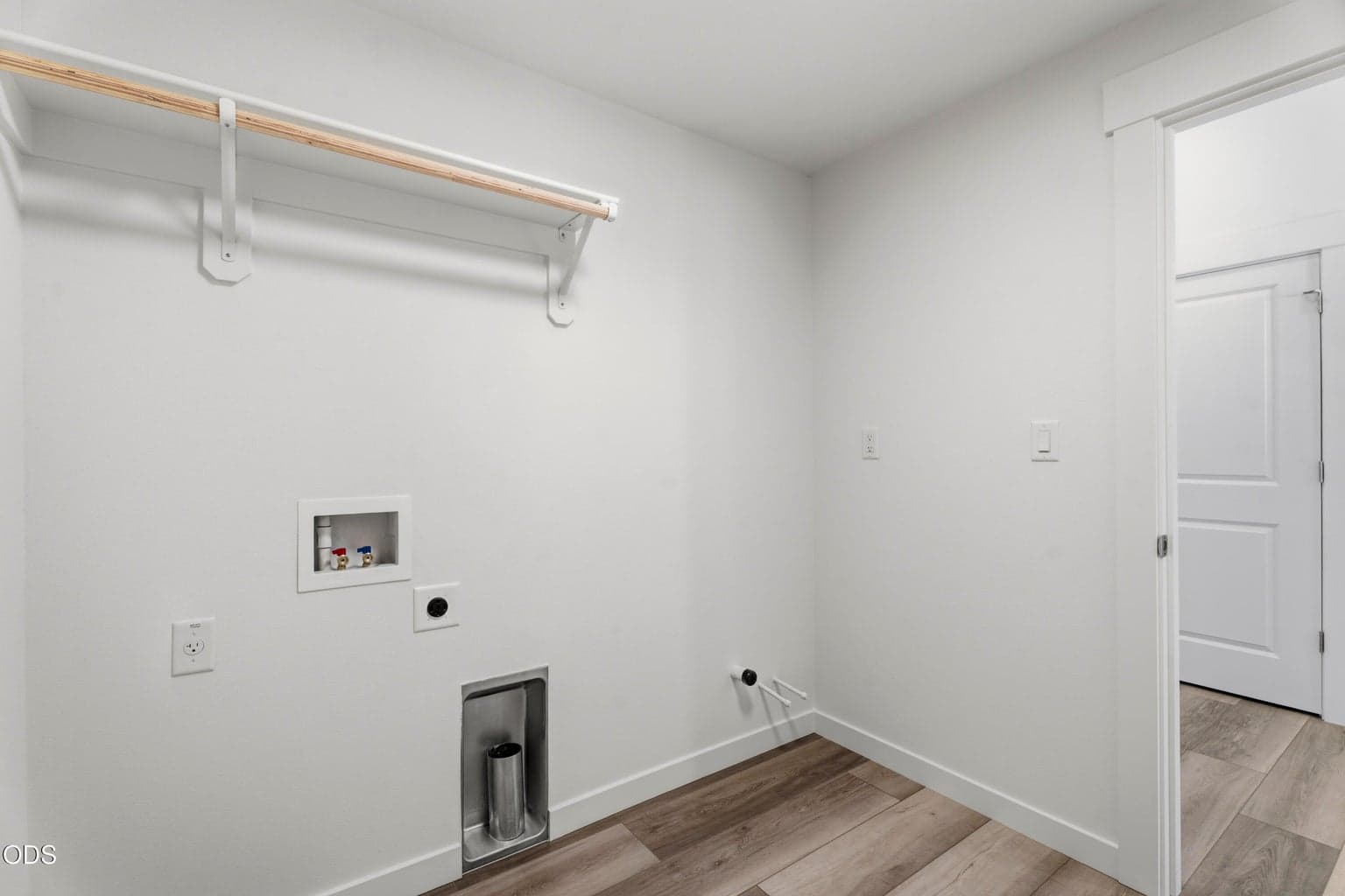 Photo of 6075 NW Elliott Street 40 of 63