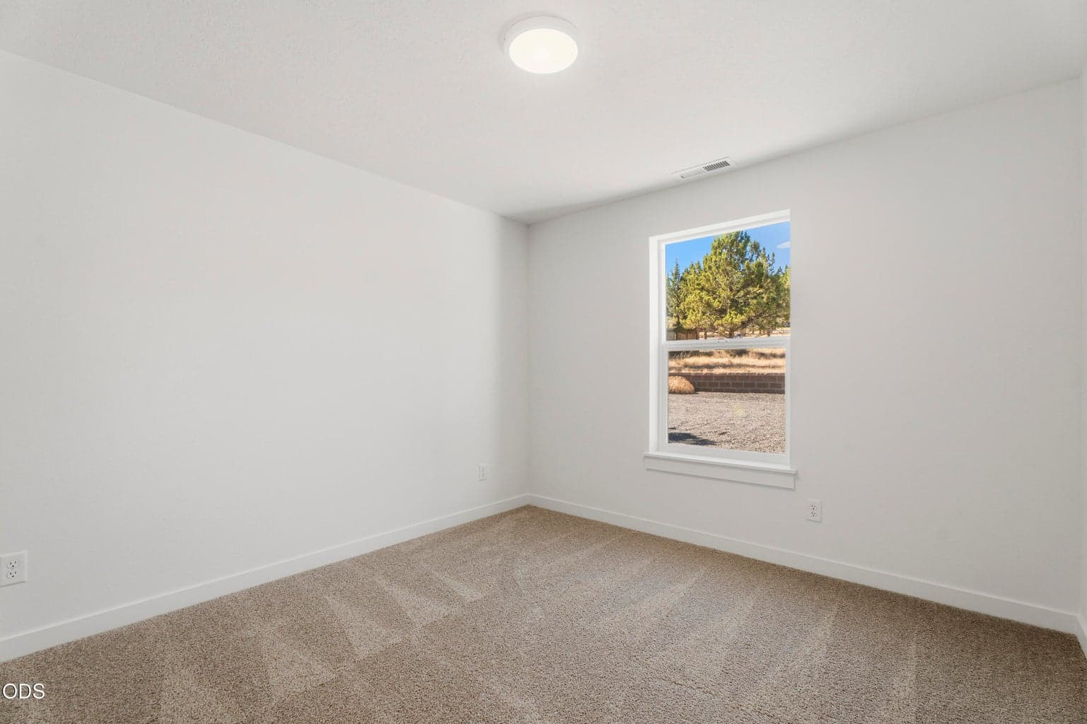 Photo of 6075 NW Elliott Street 33 of 63