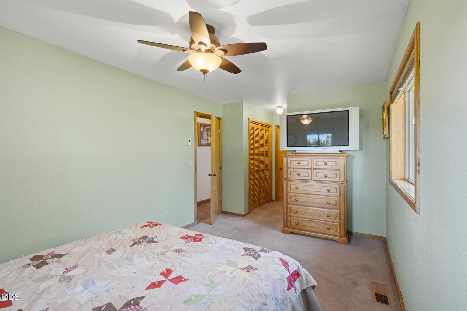 Photo of 16760 Doe Place 23 of 62