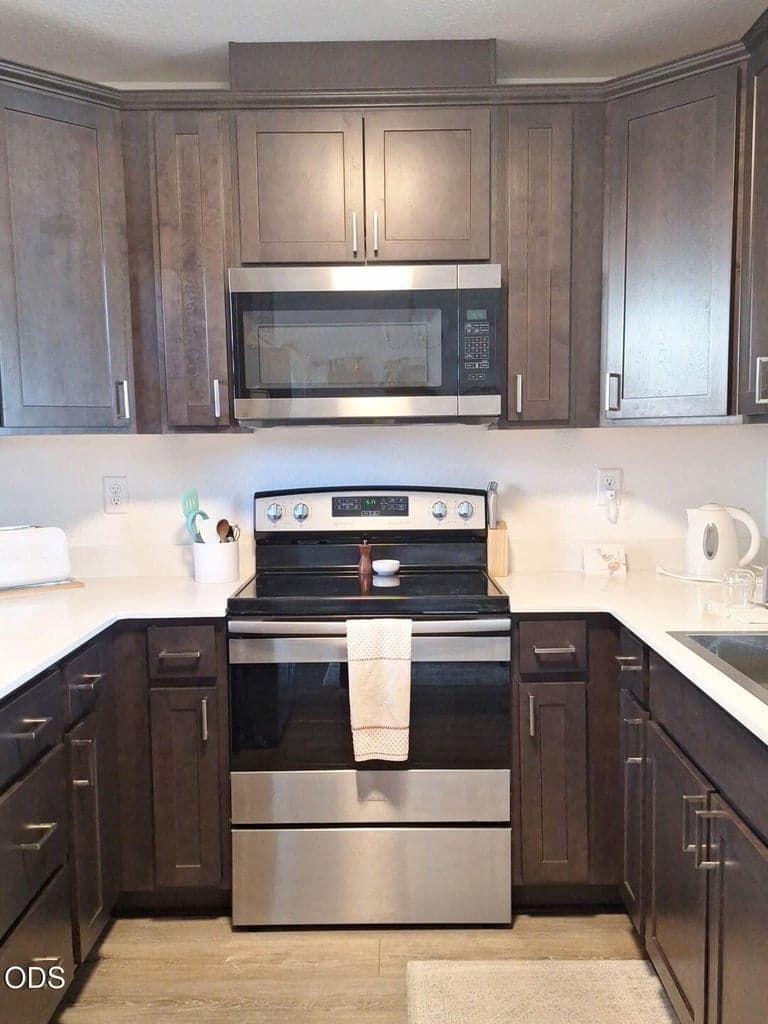 Photo of 180 Northridge Terrace 5 of 17